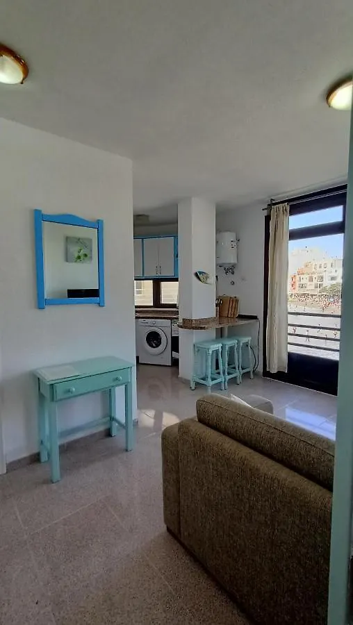 alquilaencanarias El Medano beach 1 Apartamento